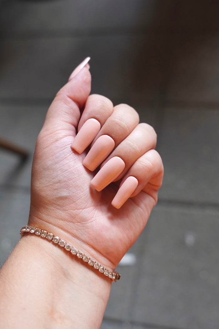 Gel polish • Soft nude • No. 03