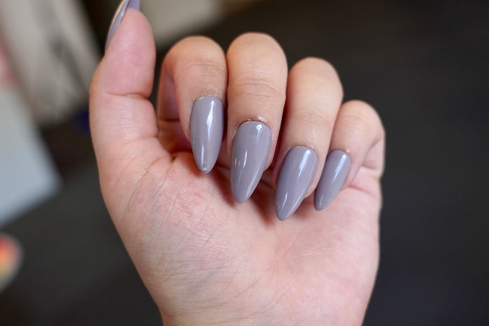 Gel polish • Dusty Grey • No. 08