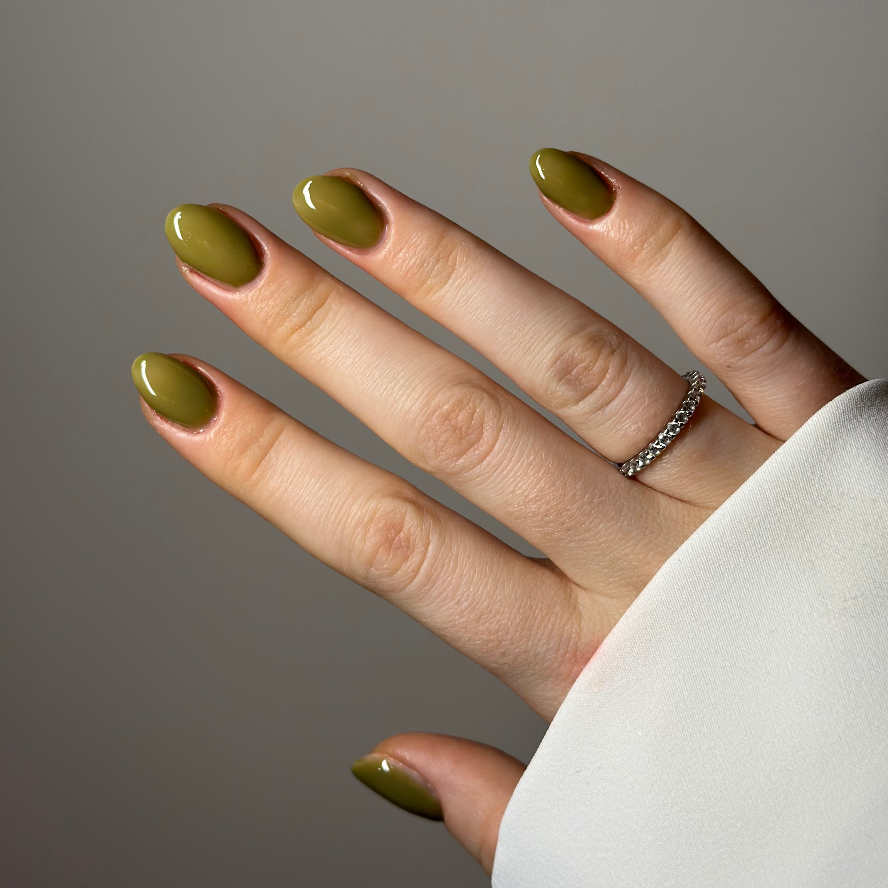 Gel polish • True Olive • No. 55